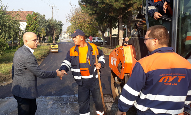 ВЕЛИКО ГРАДИЛИШТЕ: У Ветернику као у кошници, инвестиција пола милијарде динара